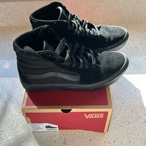 Vans, Comfycush Sk8-Hi Black/Black, Men 7/Women 8.5